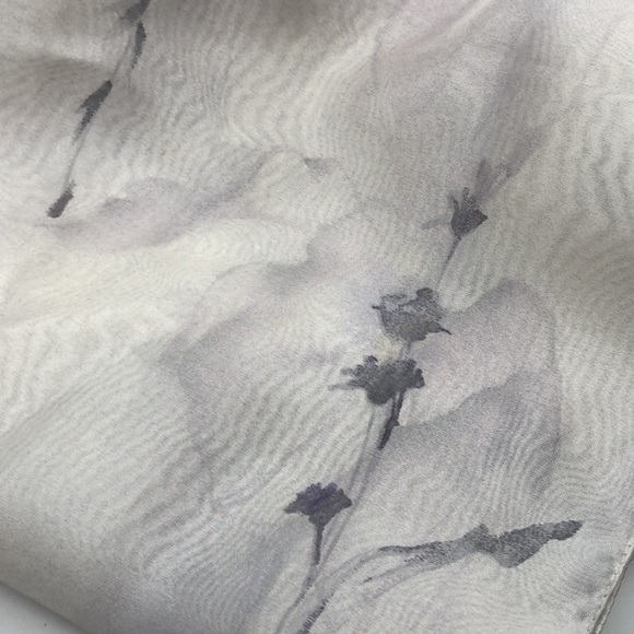 VTG JAGO Very Unique Oblong Scarf with delicate floral design EC - Picture 9 of 15